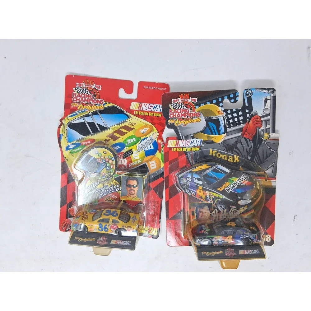 1999 Racing Champions  1:64 36 Ernie Irvan M&M + 4 Bobby Hamilton Grand Prix. M